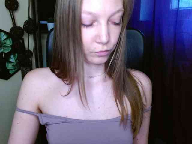 EmillyExtasy webcam