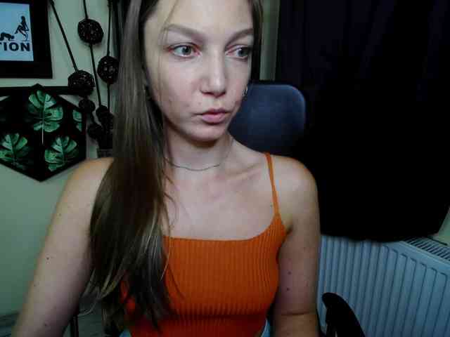 EmillyExtasy webcam