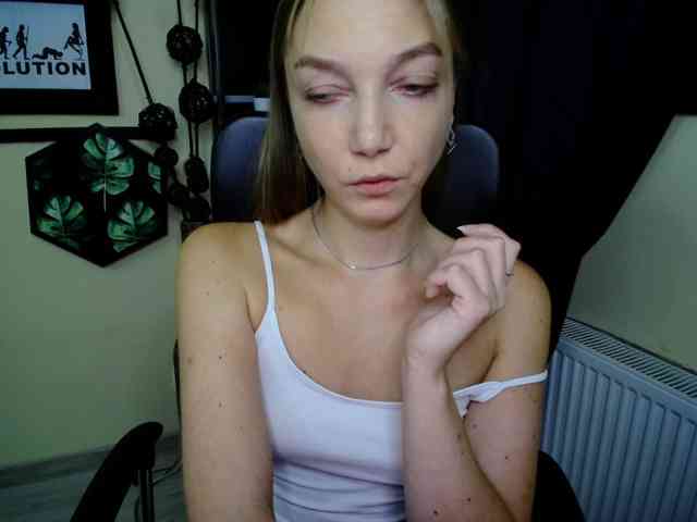 Vorschau des Streams von EmillyExtasy