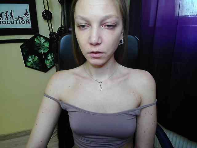EmillyExtasy webcam