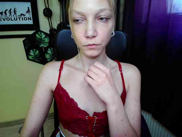 EmillyExtasy webcam