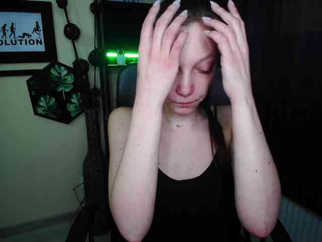 EmillyExtasy webcam