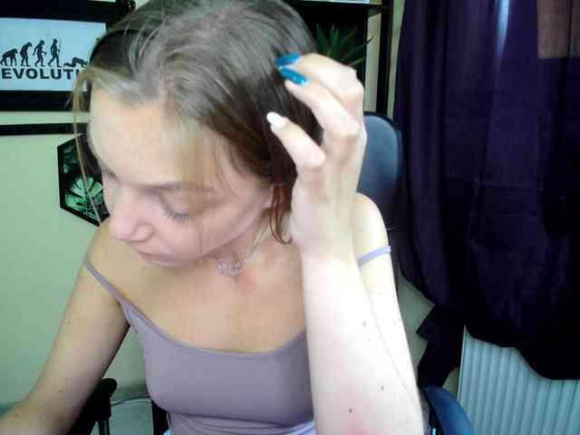 EmillyExtasy webcam