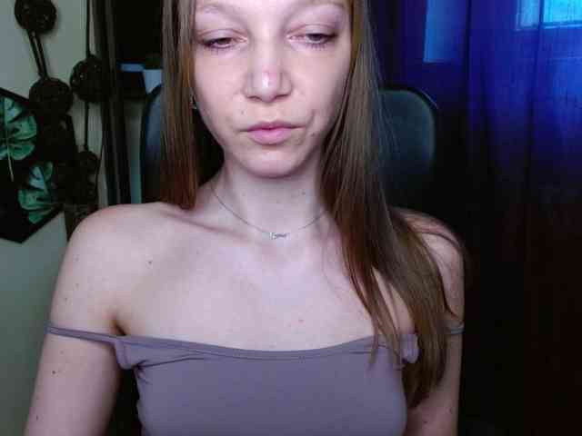 EmillyExtasy webcam
