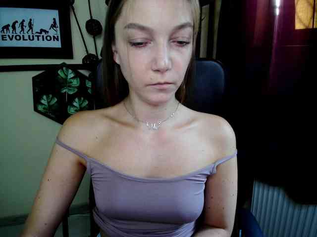 EmillyExtasy webcam