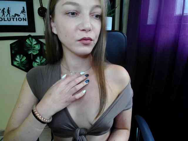 EmillyExtasy webcam