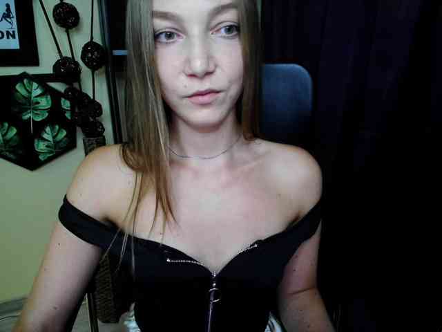EmillyExtasy