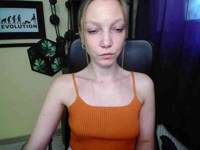 EmillyExtasy webcam