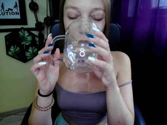 EmillyExtasy webcam