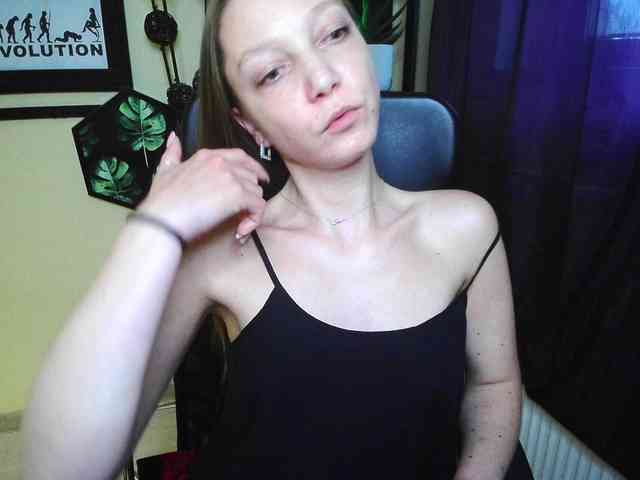 EmillyExtasy webcam
