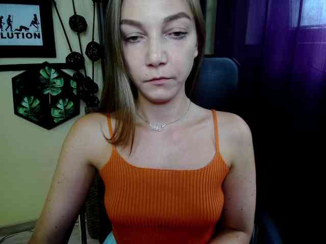EmillyExtasy webcam