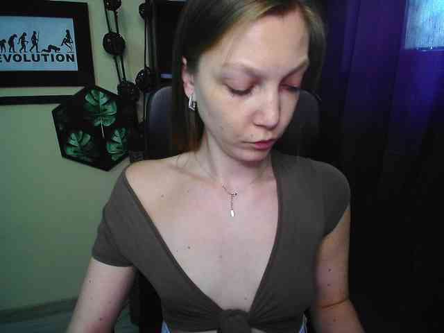 EmillyExtasy webcam