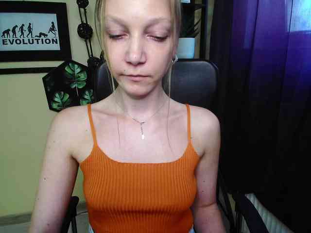 EmillyExtasy webcam