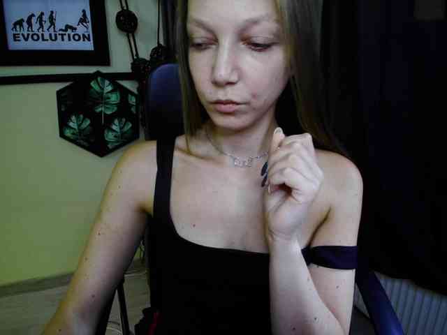 EmillyExtasy webcam