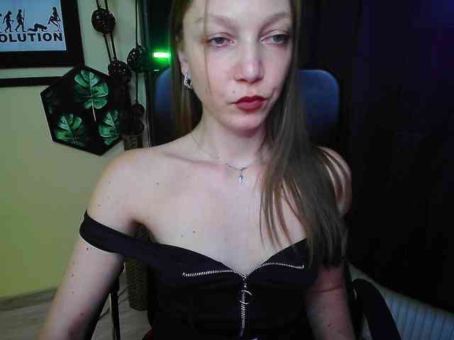 EmillyExtasy webcam