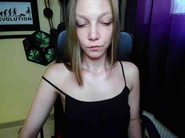 EmillyExtasy webcam
