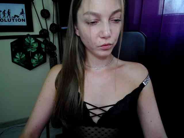 EmillyExtasy webcam
