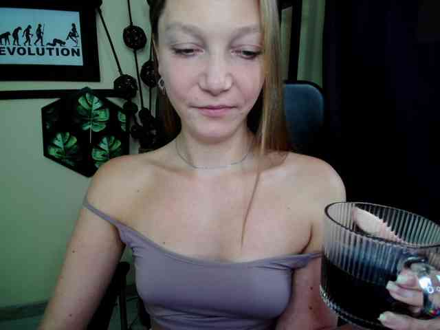 EmillyExtasy