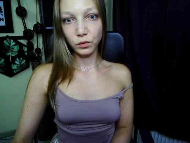 EmillyExtasy webcam