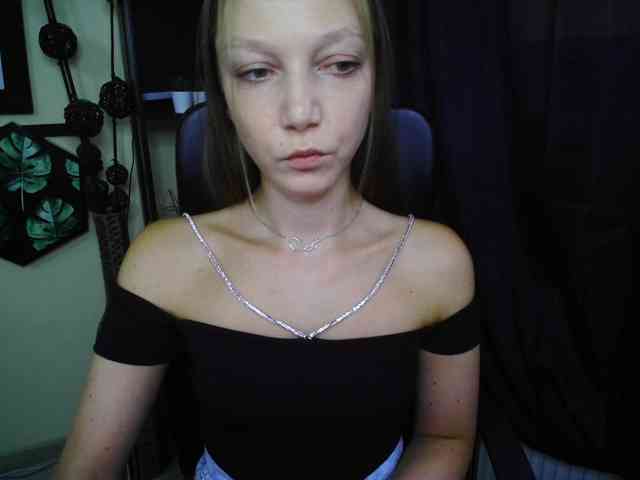 EmillyExtasy webcam