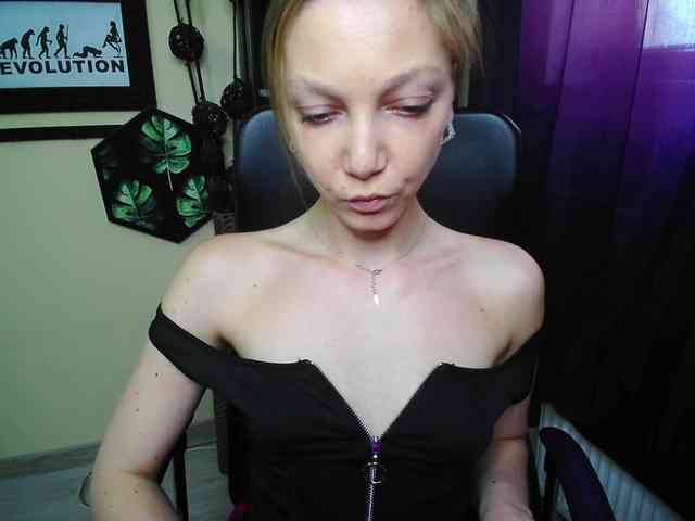 EmillyExtasy