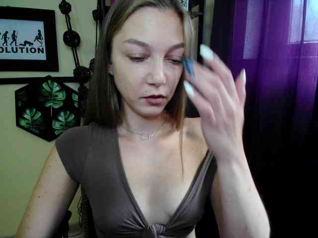 EmillyExtasy webcam