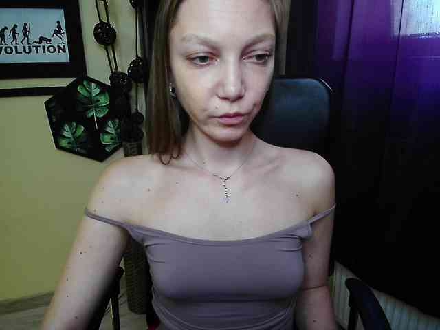 EmillyExtasy webcam