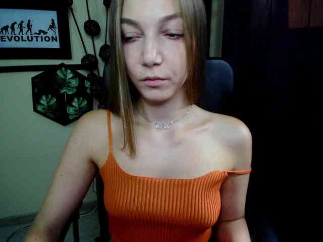 EmillyExtasy webcam