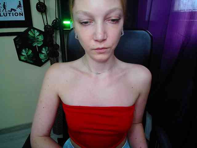 EmillyExtasy webcam
