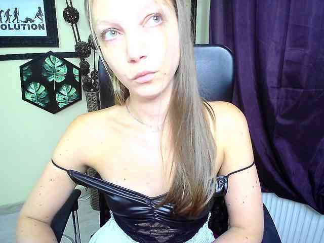 EmillyExtasy webcam