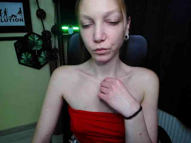 EmillyExtasy webcam