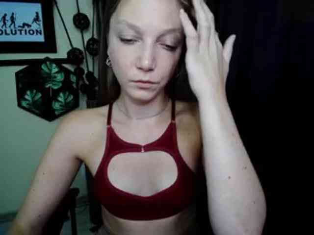 EmillyExtasy webcam