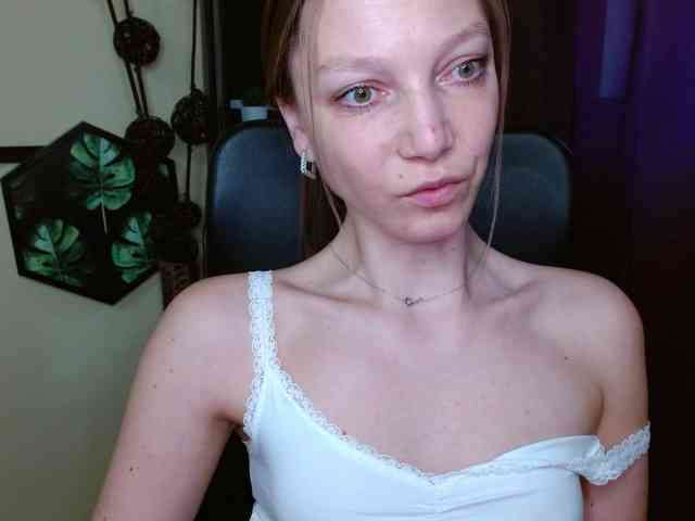 EmillyExtasy webcam