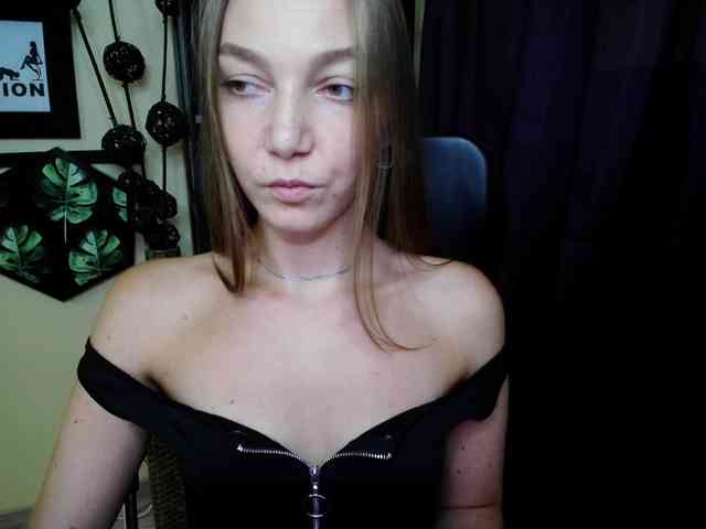 EmillyExtasy webcam