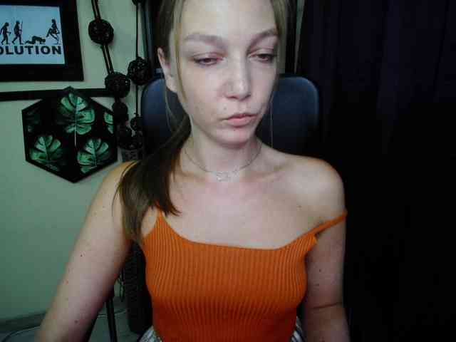 EmillyExtasy webcam