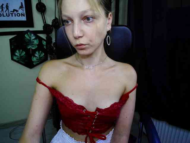 EmillyExtasy webcam