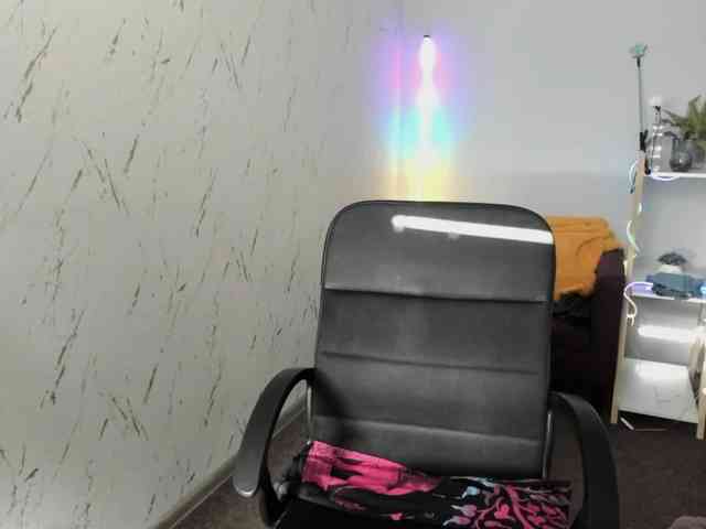 EmillyExtasy webcam