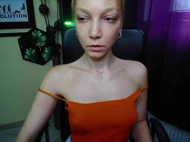 EmillyExtasy webcam