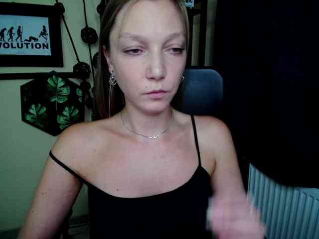 EmillyExtasy webcam