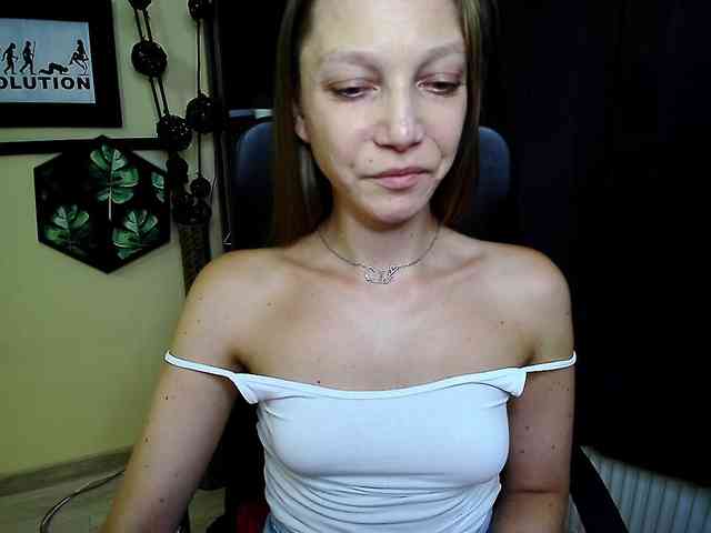 EmillyExtasy webcam