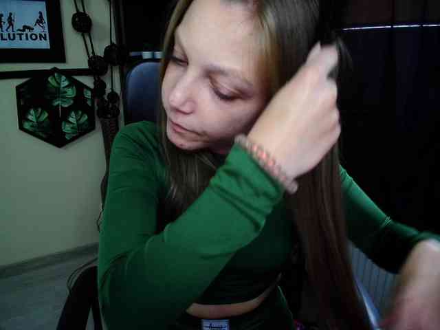 EmillyExtasy webcam