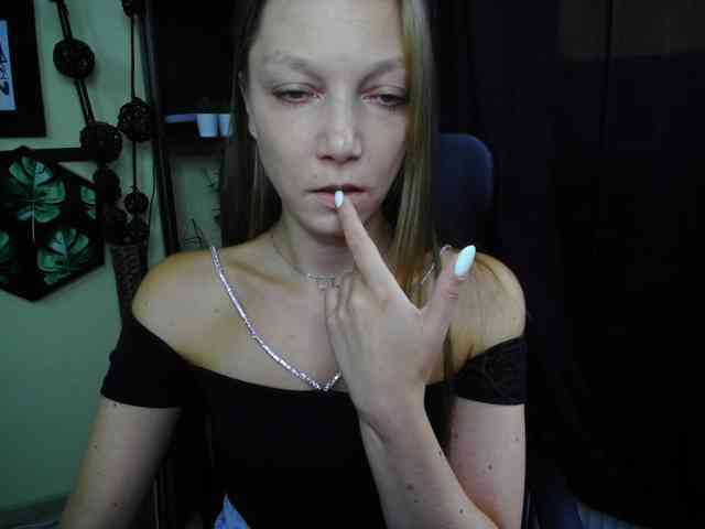EmillyExtasy webcam