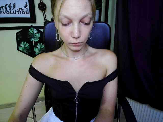 EmillyExtasy webcam