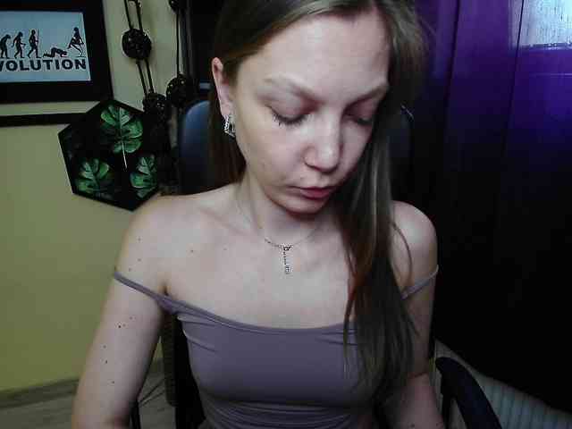 EmillyExtasy webcam