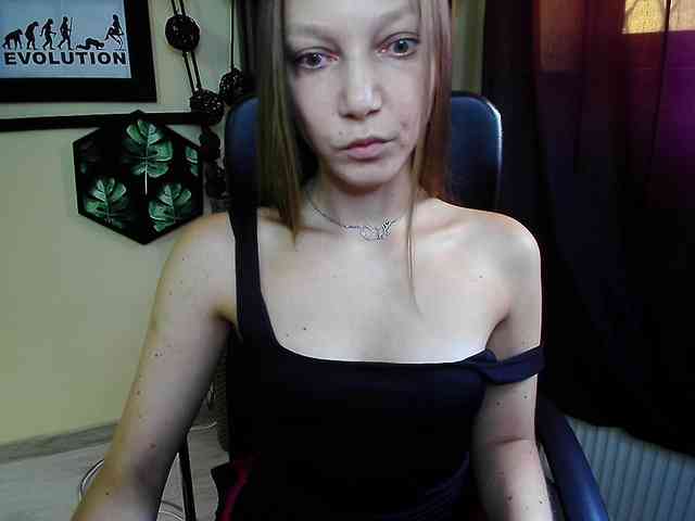 EmillyExtasy webcam