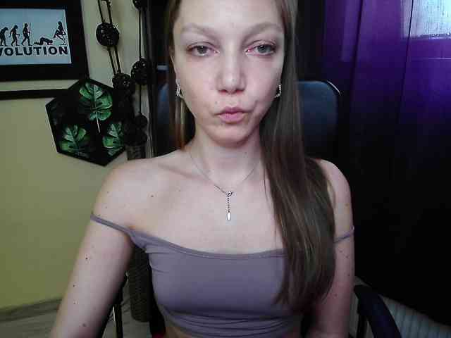 EmillyExtasy webcam