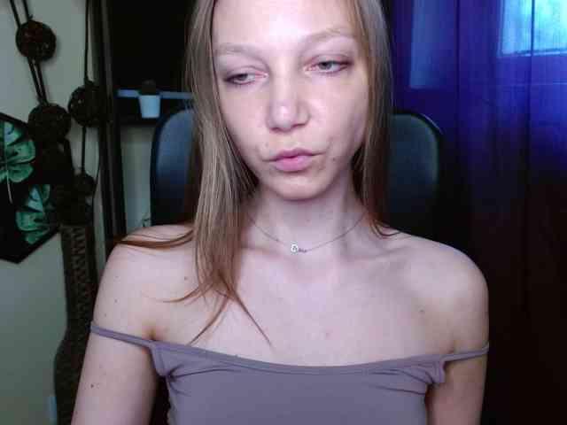 EmillyExtasy webcam