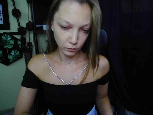 EmillyExtasy webcam