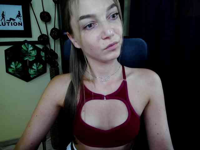 EmillyExtasy webcam