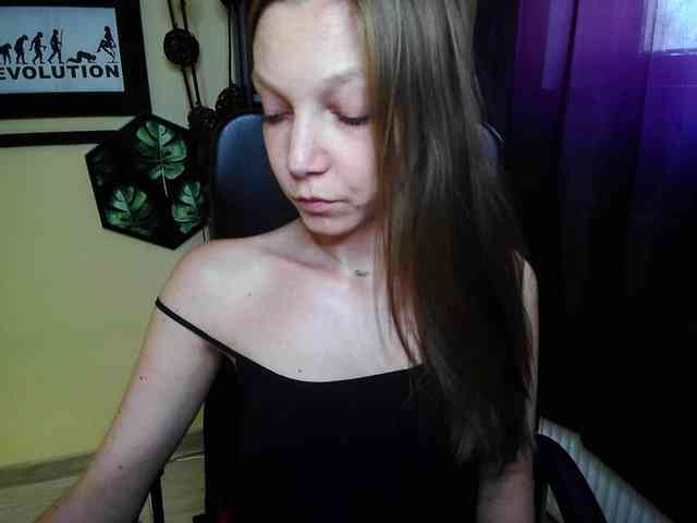 EmillyExtasy webcam